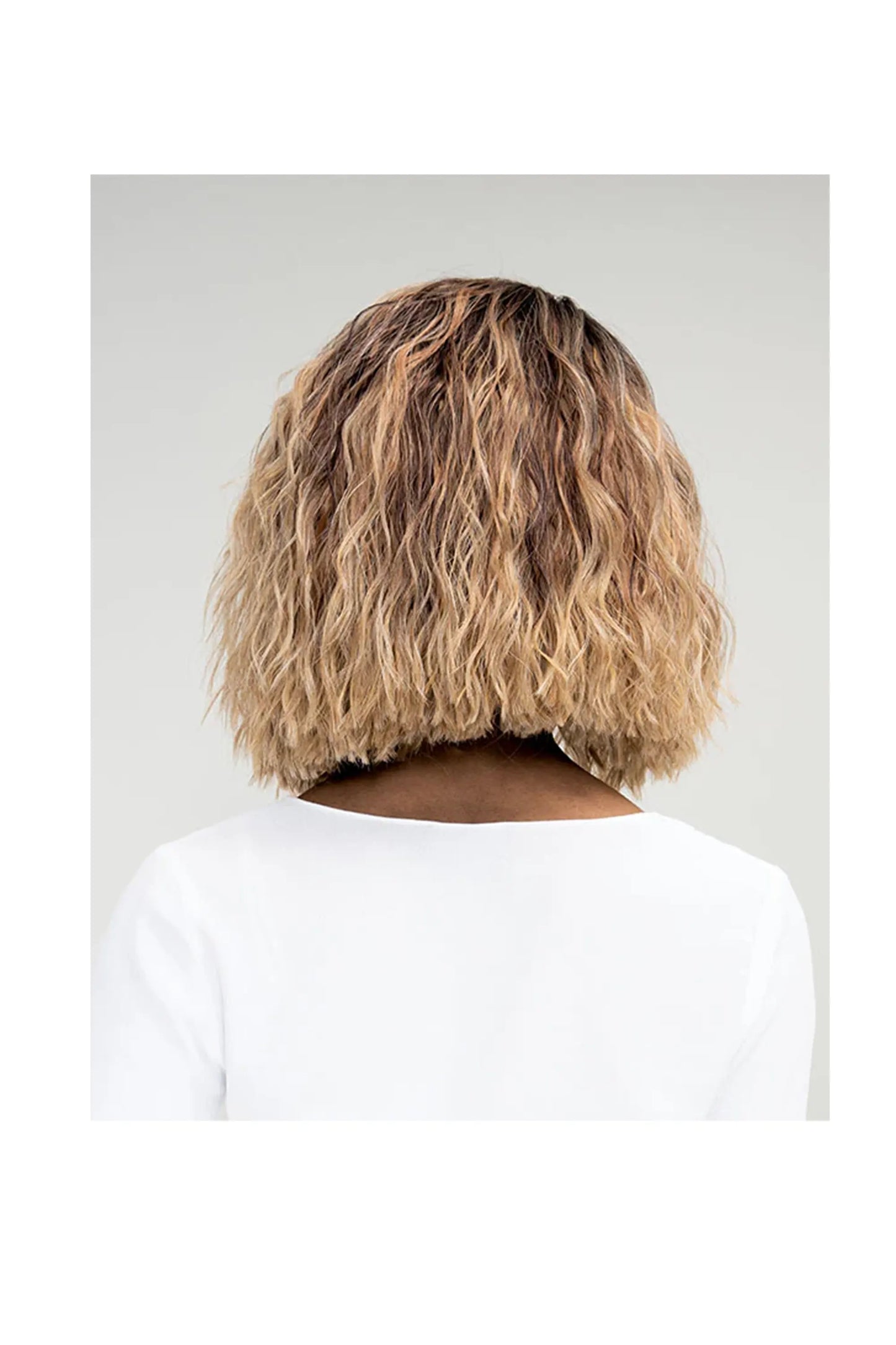 Janet Collection Essentials Hd Lace Synthetic Wig - Kat