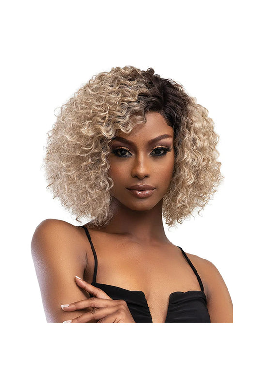 Janet Essentials Hd Lace Wig - Kandi
